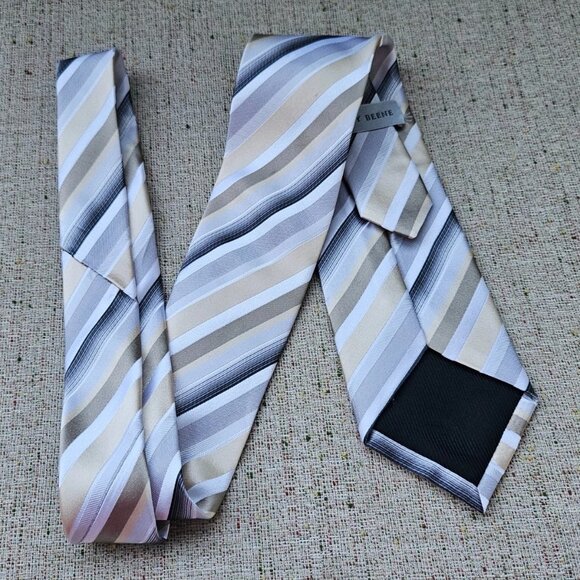 Geoffrey Beene Men Tie Multi Color Striped Necktie 100% Silk Classic Tie - Picture 3 of 11